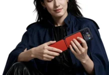 Xiaomi Pocket Guitar Turns Your Phone’s Back Screen Into a Guitar Xiaomi Pocket Guitar