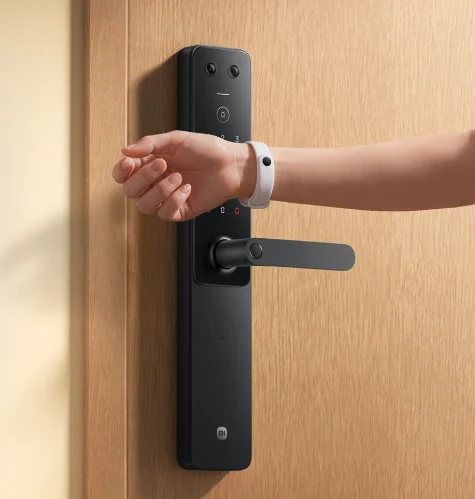 New Xiaomi Smart Door Lock 5C Locks Itself and Watches Your Doorstep Xiaomi Smart Door Lock 5C