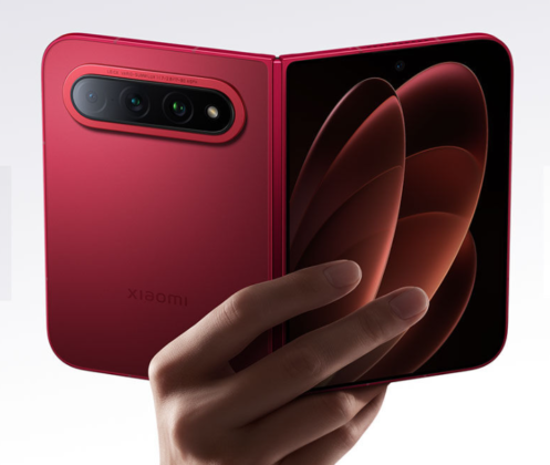 Xiaomi 18 Fold open